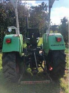 smalspoortractoren Deutz D4006