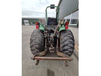 te koop fendt 200v smalspoor met stuurbekrachteging