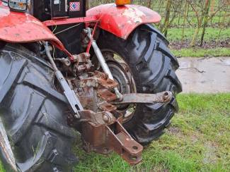 smalspoortractoren Massey Ferguson 135