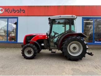 smalspoortractoren Massey Ferguson 3435S