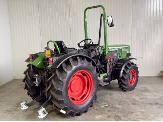 smalspoortractoren Fendt 260v 4x4 Cabrio